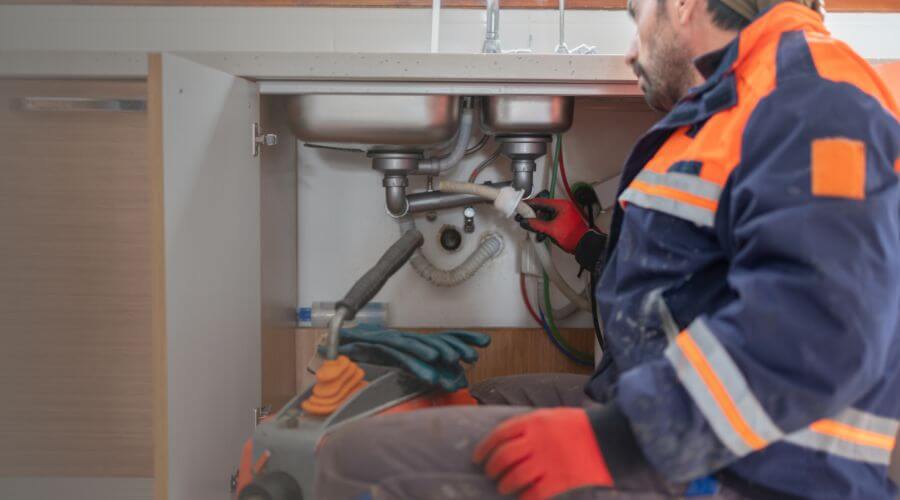 Commercial Slab Leak Plumbing in Spurgeon, IN